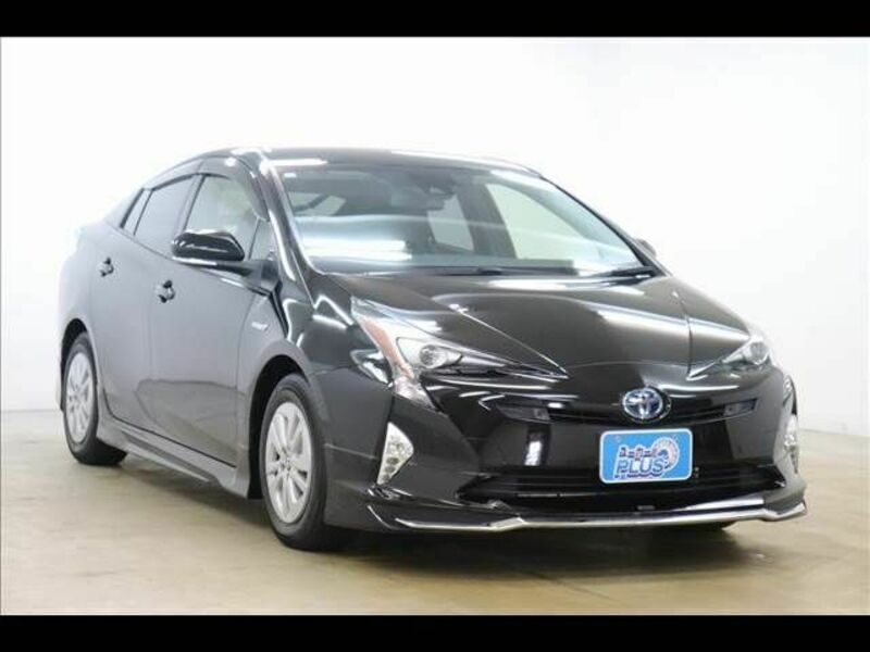 PRIUS-17