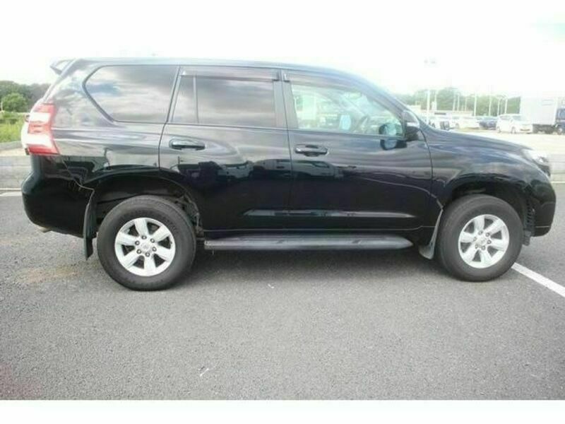 LAND CRUISER PRADO-10