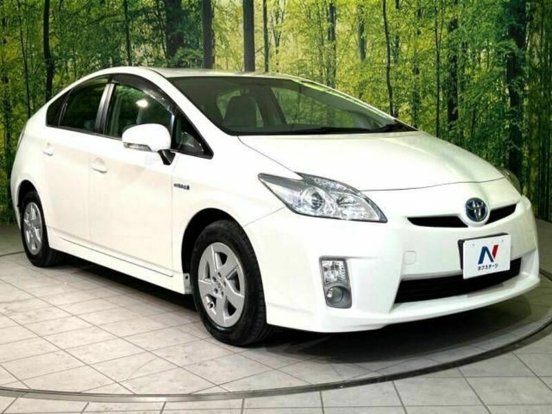 PRIUS-16