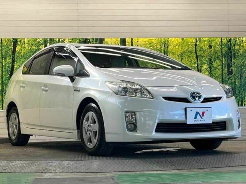 PRIUS-17