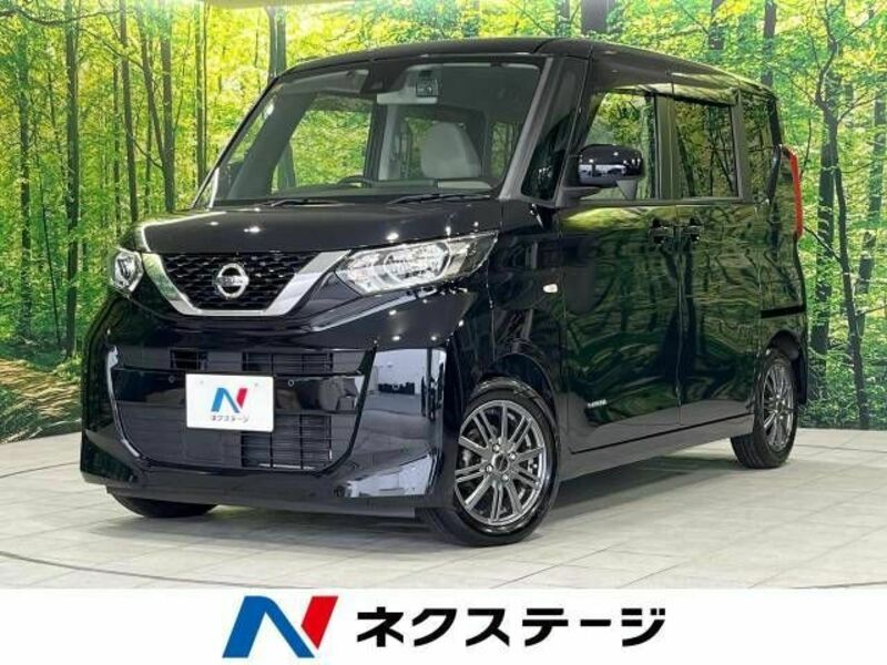 NISSAN　ROOX