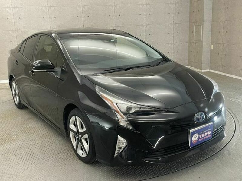 PRIUS-4