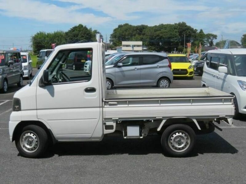 MINICAB TRUCK-1