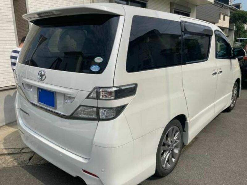 VELLFIRE-2