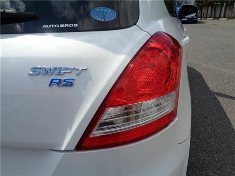 SWIFT-12