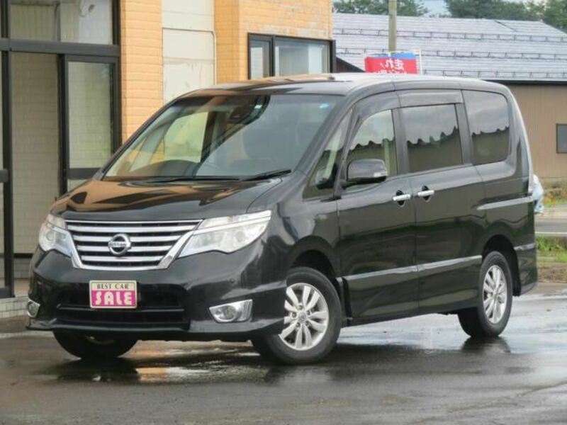 NISSAN　SERENA