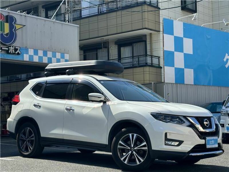 X-TRAIL-1