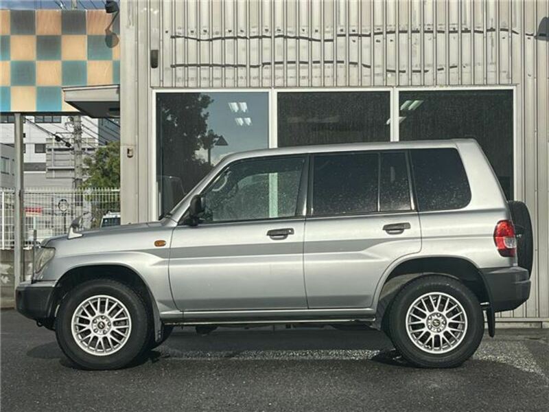 PAJERO IO
