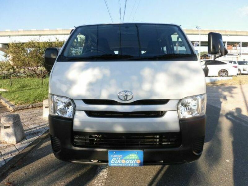 HIACE VAN-3