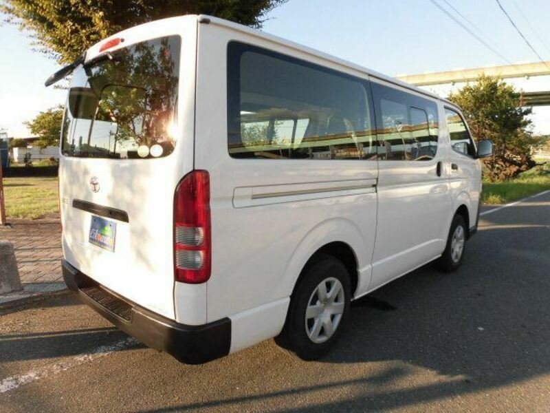 HIACE VAN-7