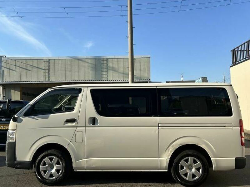 HIACE VAN-12