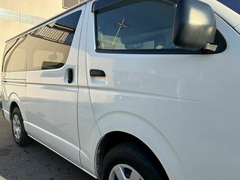 HIACE VAN-13