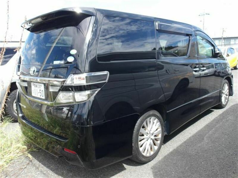 VELLFIRE-1