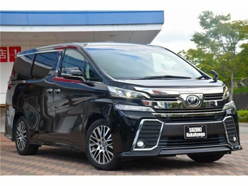 TOYOTA　VELLFIRE