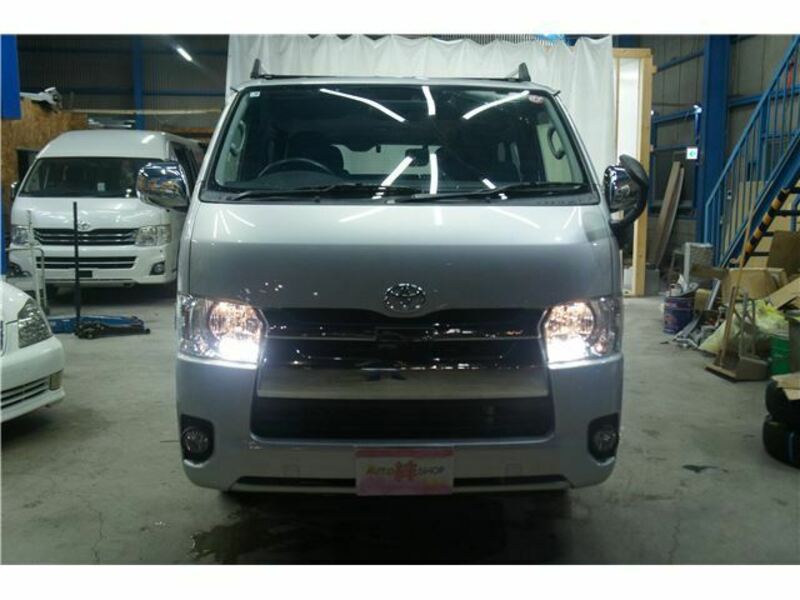 HIACE VAN-24