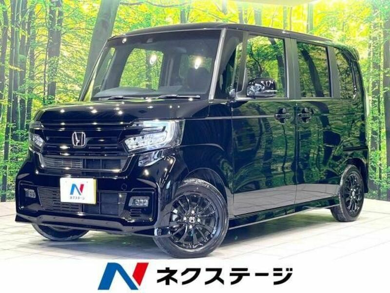 HONDA　N BOX CUSTOM