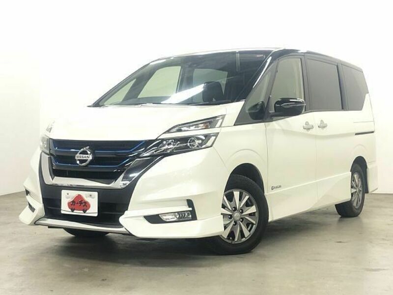 NISSAN　SERENA