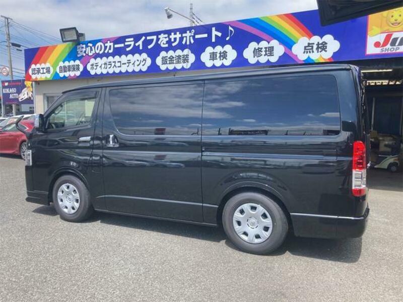 HIACE VAN-6