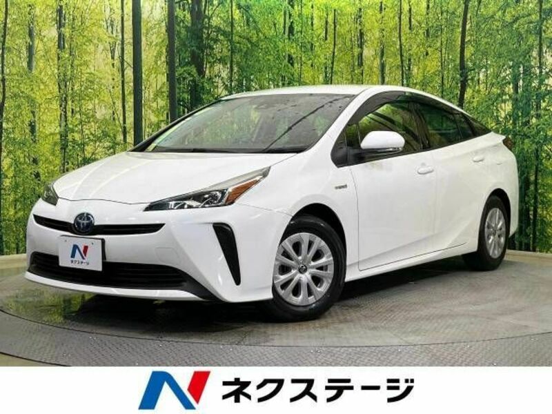 TOYOTA　PRIUS