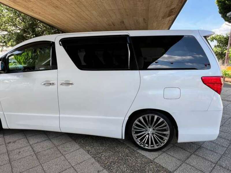 ALPHARD-4