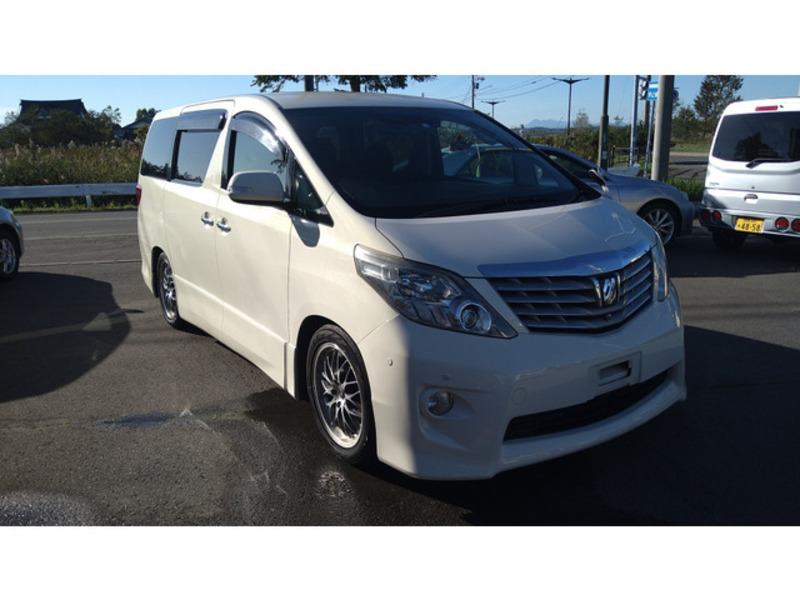 TOYOTA　ALPHARD