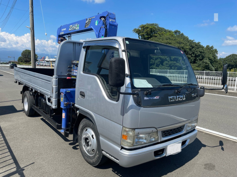 ISUZU　ELF