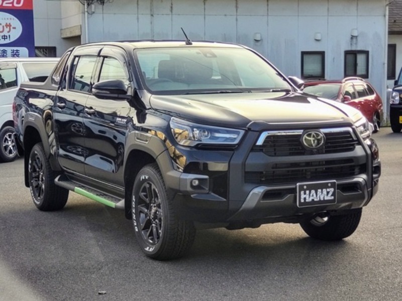 TOYOTA　HILUX