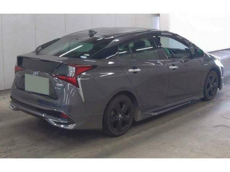 PRIUS-3