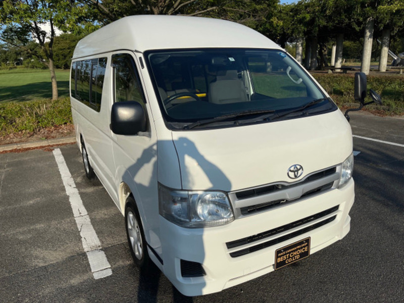 HIACE VAN-14