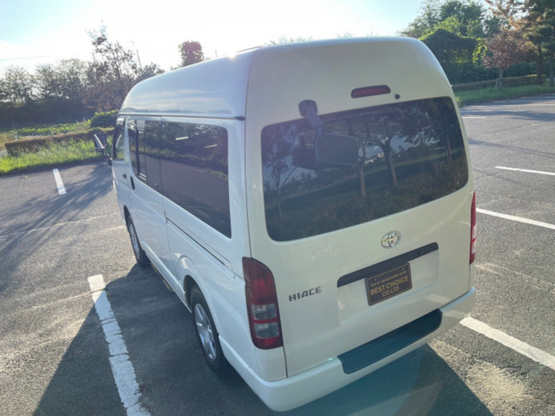 HIACE VAN-17