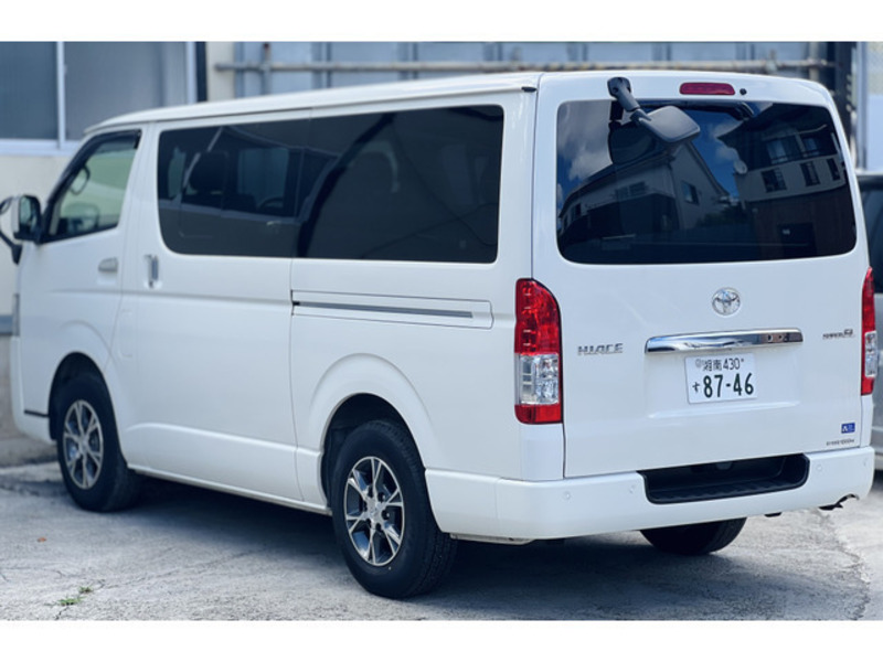 HIACE VAN-4