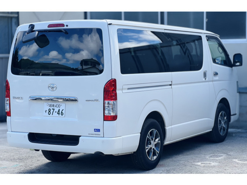 HIACE VAN-3