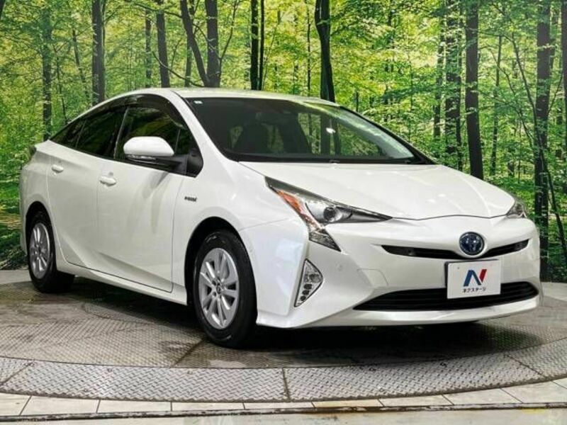 PRIUS-16