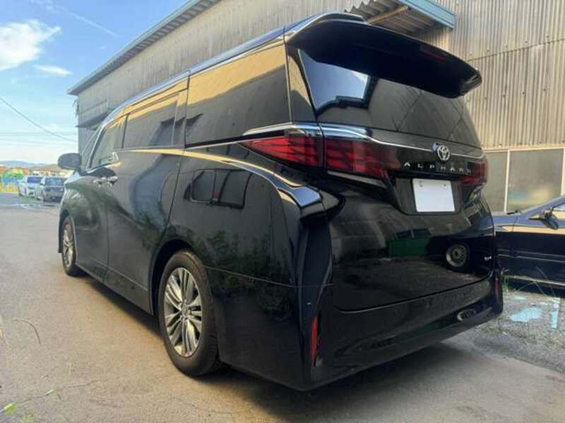 ALPHARD-7