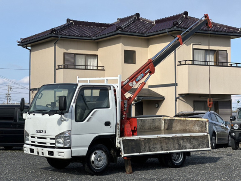 ISUZU　ELF