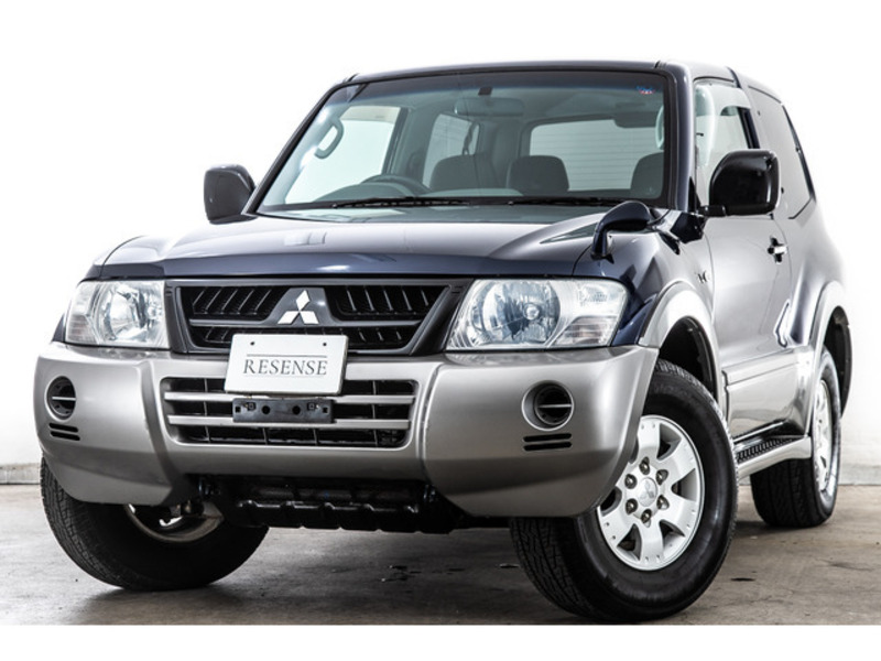 MITSUBISHI　PAJERO