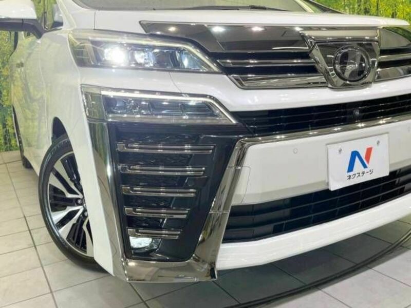 VELLFIRE-12