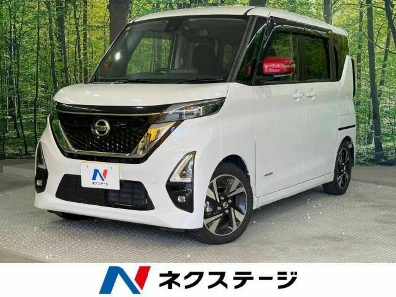 NISSAN　ROOX