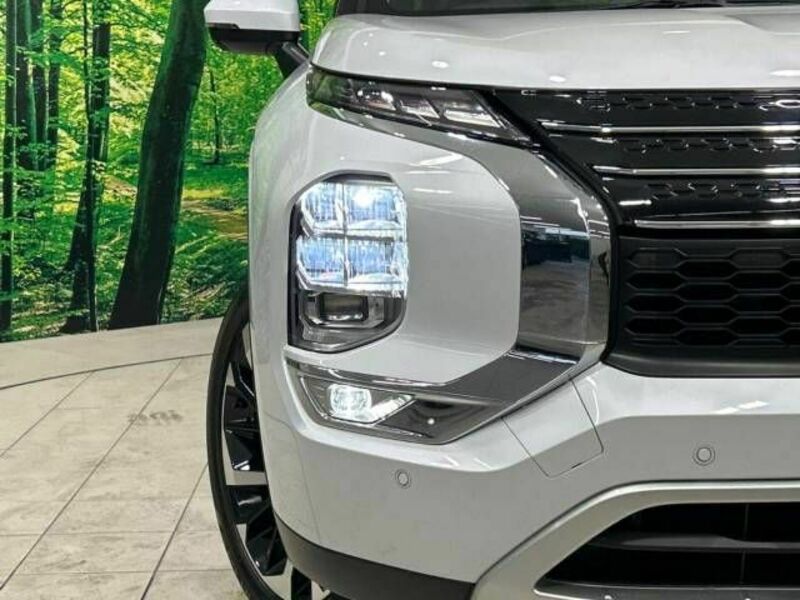 OUTLANDER PHEV-12