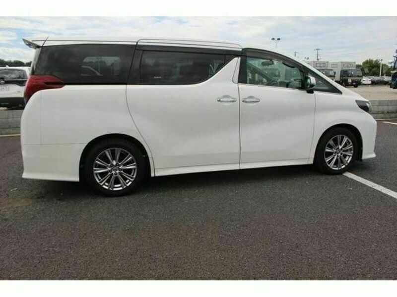 ALPHARD-9