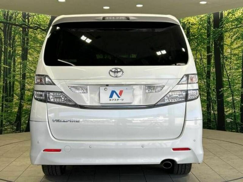 VELLFIRE-15