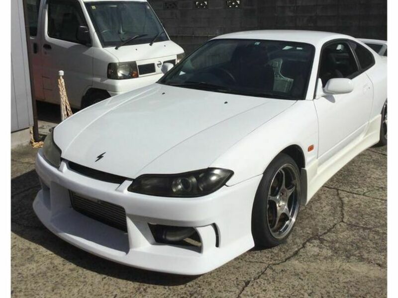 NISSAN　SILVIA