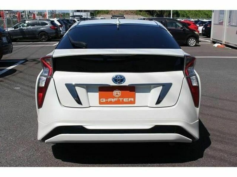 PRIUS-7