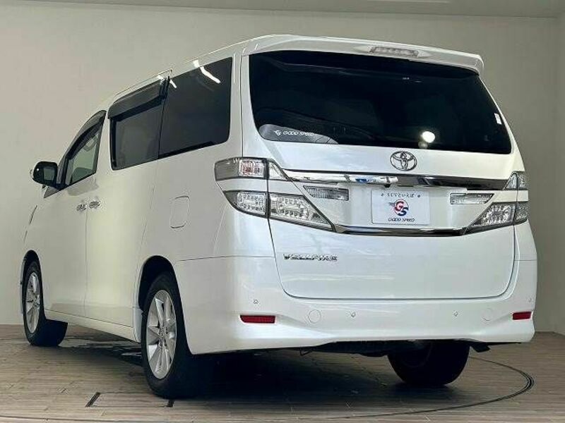 VELLFIRE-15