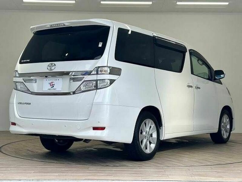 VELLFIRE-16