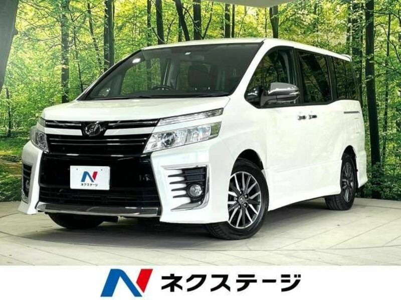 TOYOTA　VOXY