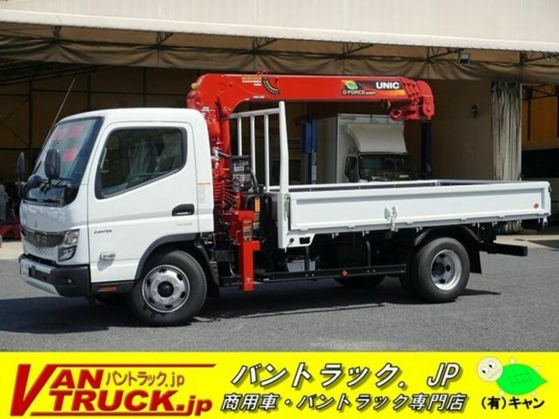 MITSUBISHI　CANTER