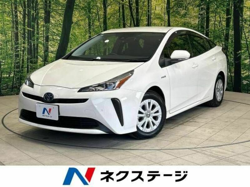 TOYOTA　PRIUS