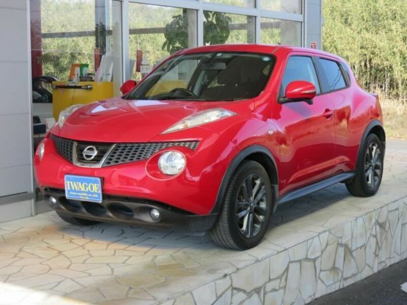 NISSAN　JUKE