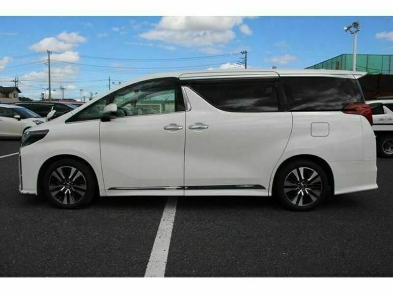 ALPHARD-9